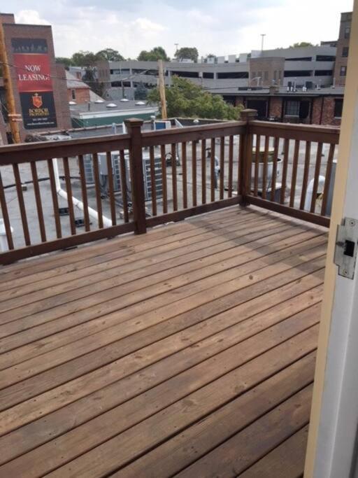 Luxury Three Story Apartment In Short North โคลัมบัส ภายนอก รูปภาพ